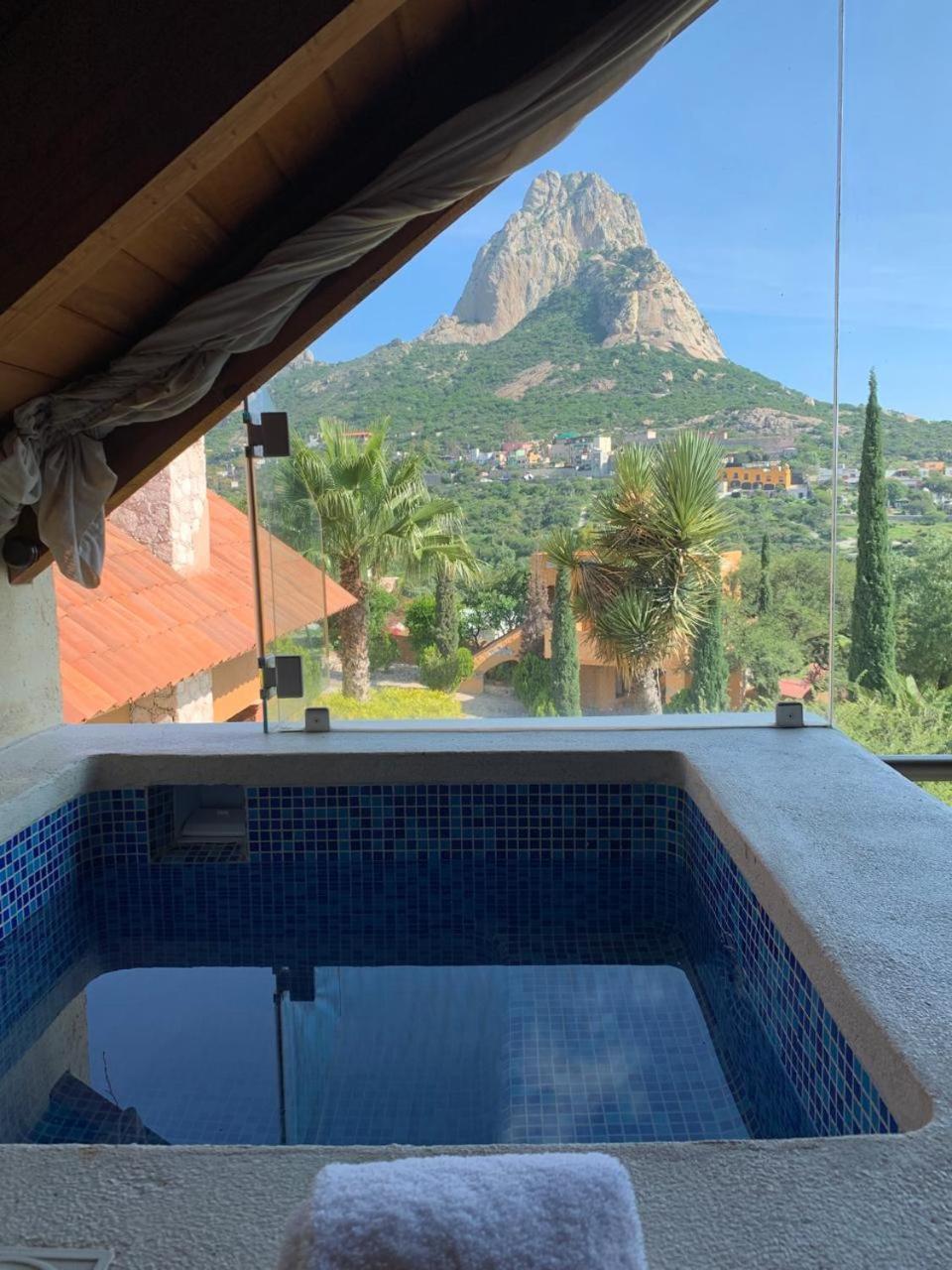 Zidada Hotel And Chalets Bernal Extérieur photo