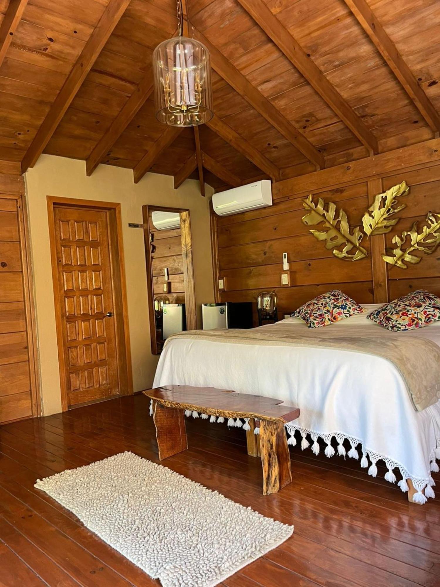 Zidada Hotel And Chalets Bernal Extérieur photo